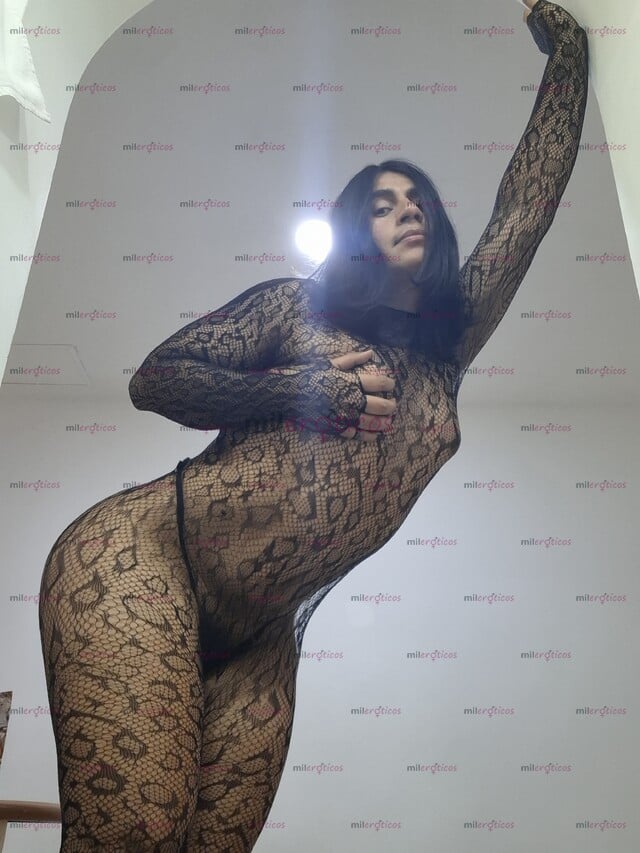 FOTOS DE HOLAA SOY ARYEL FEM EN TRANSICIÓN GUAPA Y ACUERPADA CON UN CULAZO Y PIERNOTAS