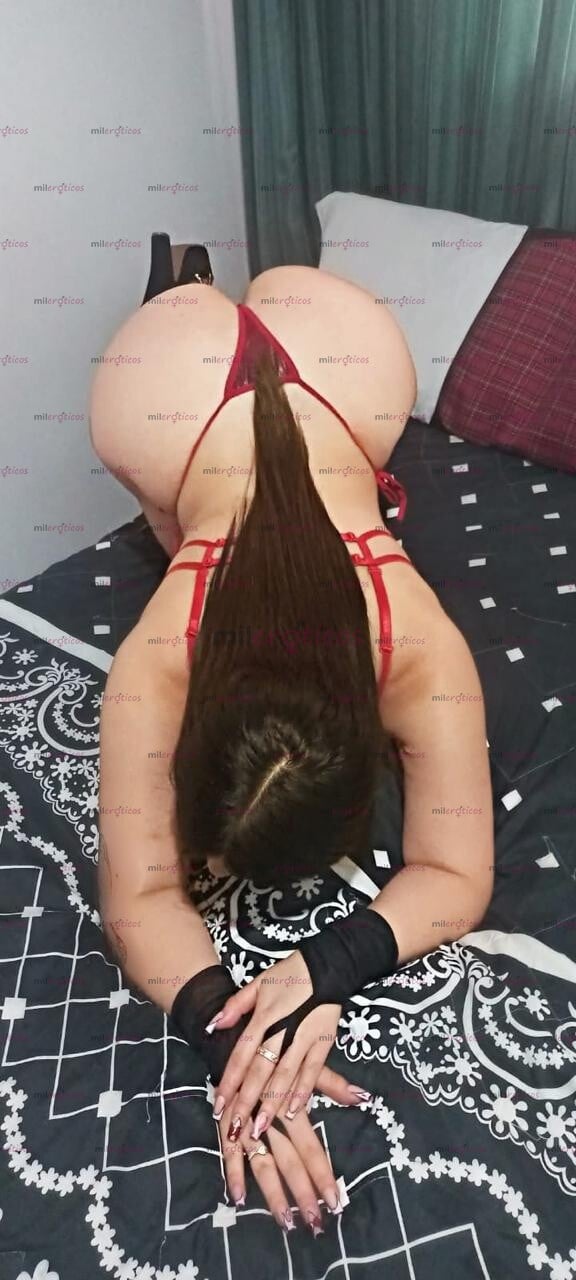 FOTOS DE HERMOSA Y COMPLACIENTE BLANQUITA CON GANAS DE DISFRUTAR UN BUEN SEXO