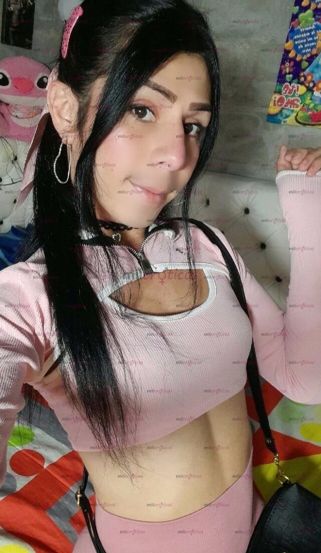 FOTOS DE CHICA TRANS, SUMISA Y COMPLACIENTE , CON MUCHO AMOR PARA DAR!