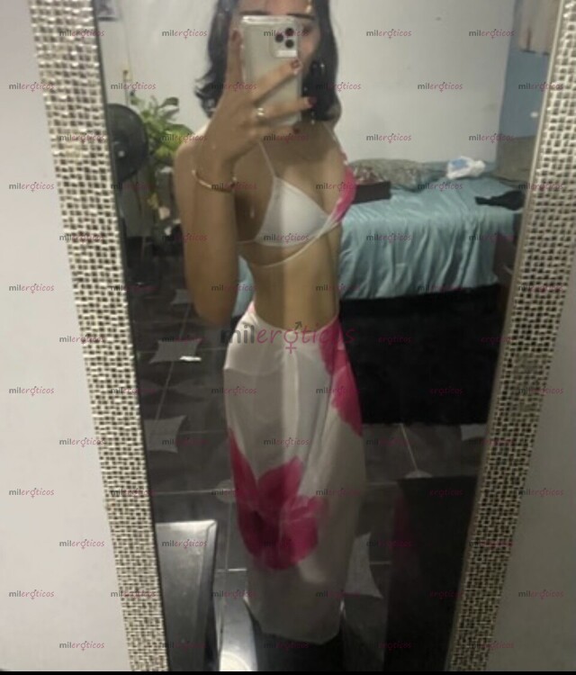 FOTOS DE ME LLAMO ANGI SOY UNA CHICA TRANS DE 18 AÑOS MUY LINDA Y AMABLE