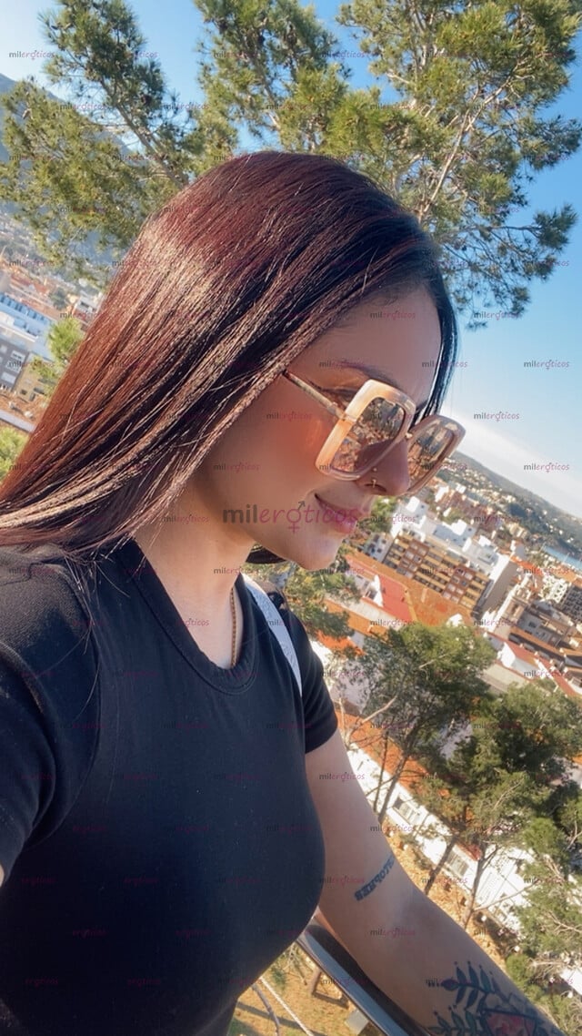 FOTOS DE HOLA SOY CRISTAL CALEÑA RECIÉN LLEGADA A LA CIUDAD