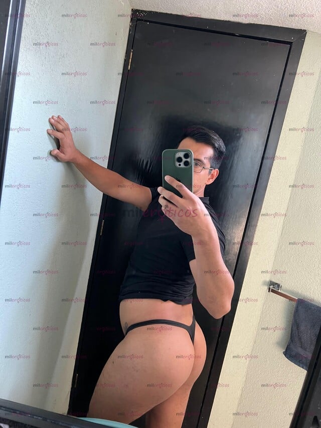 FOTOS DE CHICO DE GYM 100% PASIVO, SUMISO Y COMPLACIENTE