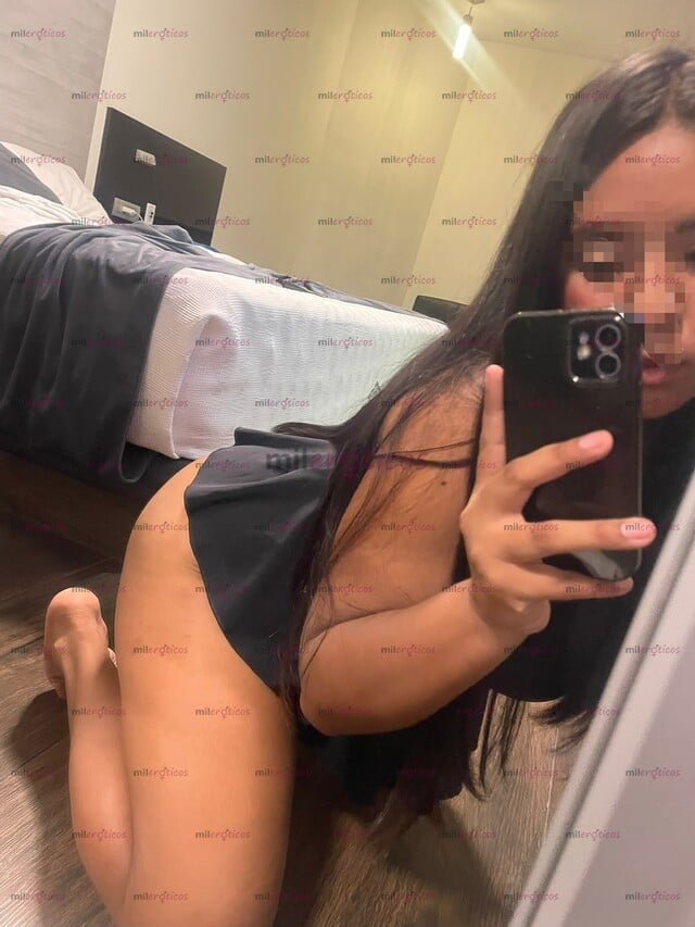 FOTOS DE KAY CACHONDA Y TETONA MUY COMPLACIENTE RICO ORAL