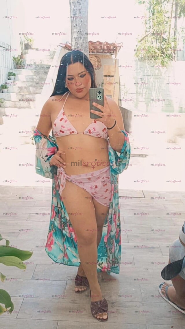 FOTOS DE NIÑA CALIENTE Y AGUANTADORA CON DESEOS DE VERGA Y LECHE