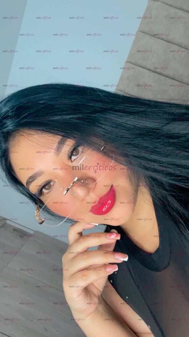 FOTOS DE ARIA VOLUPTUOSA, CULONA Y DE CURVAS IRRESISTIBLES: UNA EXPERIENCIA QUE DESPIERTA