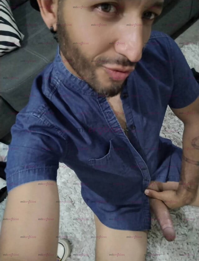 FOTOS DE QUE ONDA SOY JESÚS UN CHAVO CALIENTE Y VERGUDO LISTO PARA DIVERTIRNOS