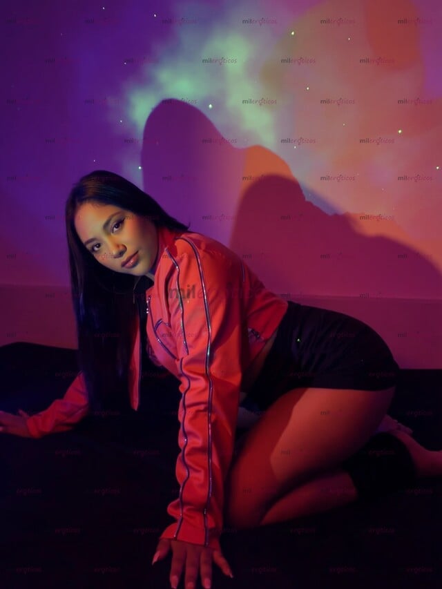 FOTOS DE ASH HERMOSA Y PEQUEÑA TRAVIESA, DULCE Y PERVERSA 18 AÑITOS