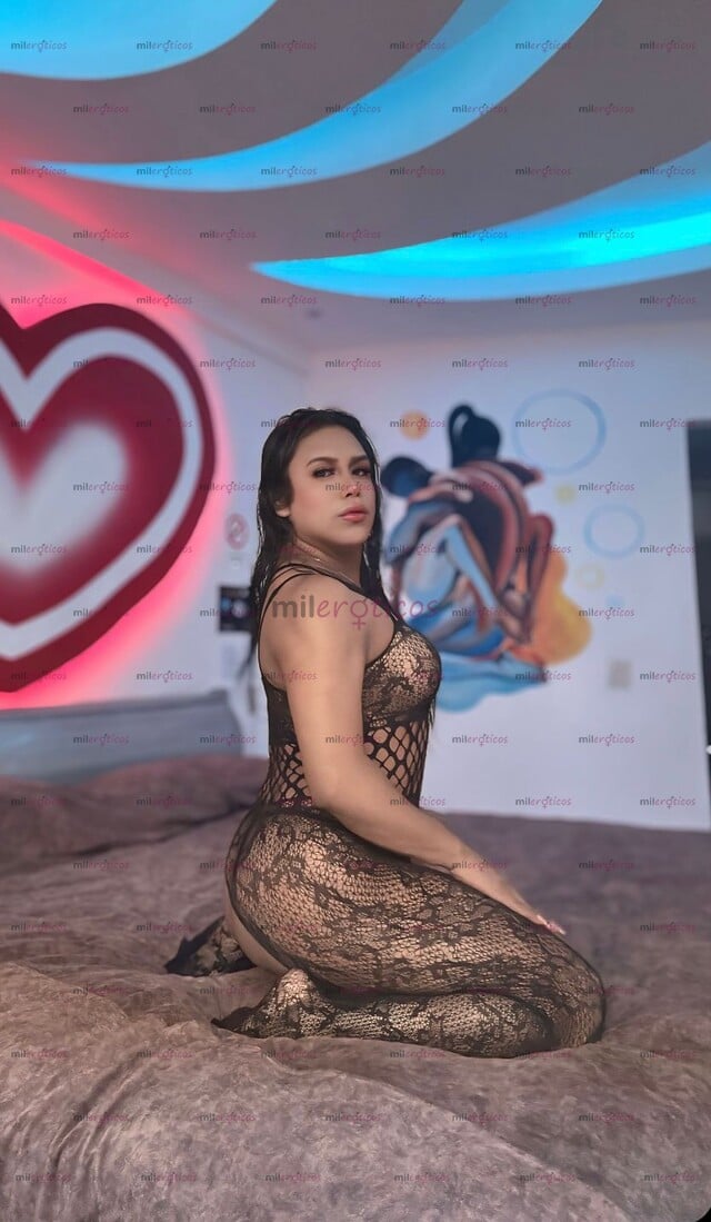 FOTOS DE KARLA, LA MAS COMPLACIENTE ARDIENTE, CALIENTE LISTA PARA SACARTE LA LECHE PAPI
