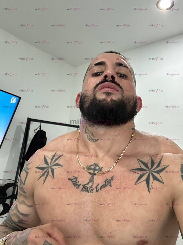 FOTOS DE SEMENTAL DE MENTE ABIERTA LISTO PARA COMPLACER TU DESEO