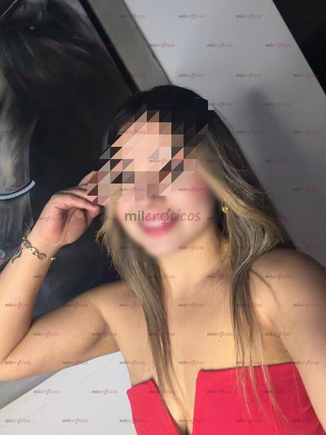 FOTOS DE CATALINA LINDA RUBIA DE CUERPO NATURAL Y CADERAS DIVINAS VEN NO TE LO PIERDAS