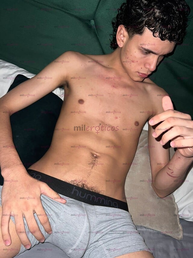 FOTOS DE POLLO VERGON LECHERO DOMINANTE ALTO CON GANAS DE DAR MUCHA LECHE