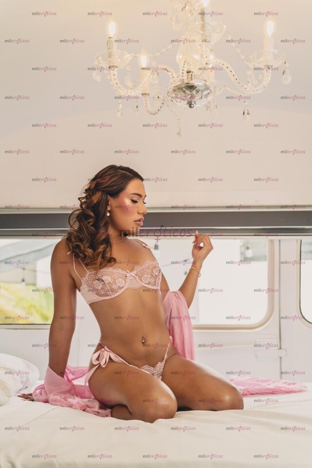 FOTOS DE LADY BOY CON RICO CARAMELO VEN, Y CONÓCEME A LA LECHERA