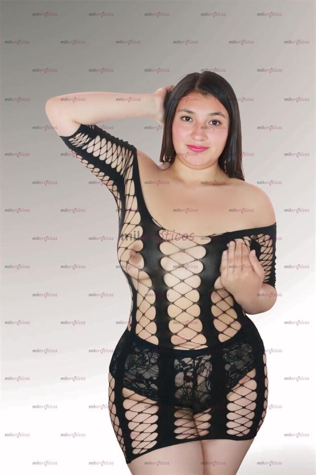 FOTOS DE SOY LAURA UNA CHICA QUE LE GUSTA PRESTAR UN EXELENTE SERVICIO BIEN DELICIOSO BB