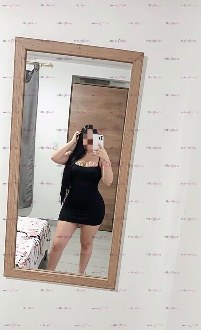 FOTOS DE ÚLTIMO DÍA HERMOSA Y ELEGANTE UNIVERSITARIA MUY COMPLACIENTE