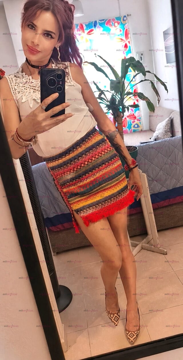 FOTOS DE UNA MUJER COMO POCAS EXISTEN EL DON ESTA EN MIS MANOS DE SEDA