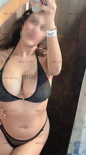 FOTOS DE RICA JOVENCITA APRETADITA VAMOS A PASARLA RICO LISTA PARA ATENDERTE