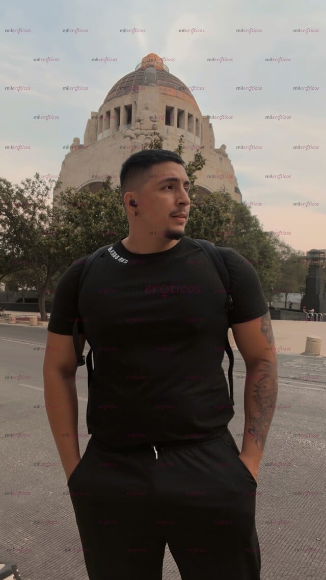 FOTOS DE JHON MEXICANO 1.90 ESCORT ACOMPAÑANTE EXCLUSIVO