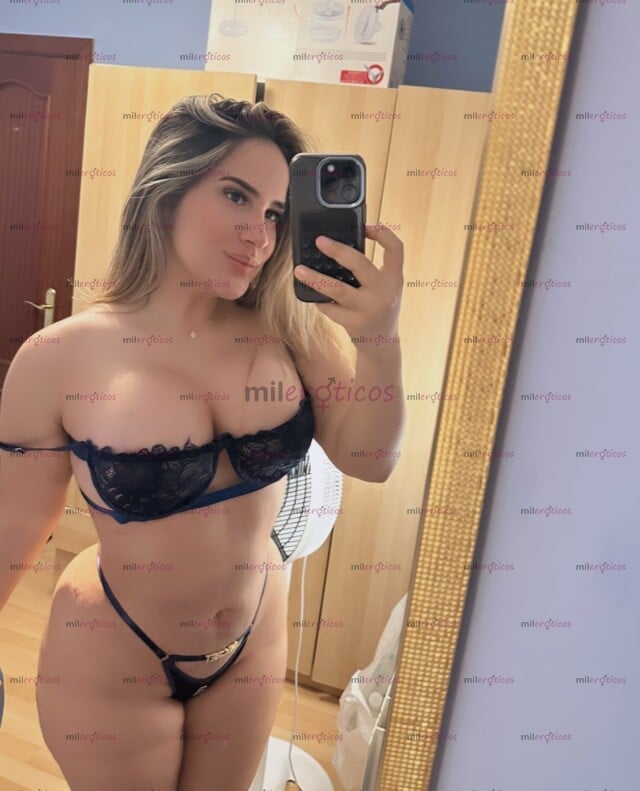 FOTOS DE PUTA DE RICO CULO Y GRANDES TETAS ME CHORREO PARA TI EN VIDEOLLAMADA