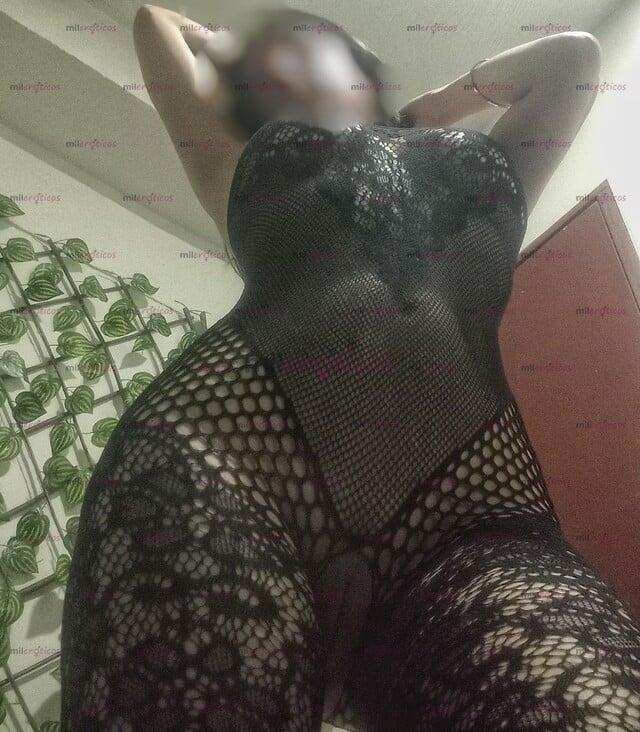 FOTOS DE SÚPER APRETADITA CACHONDA Y COMPLACIENTE EL MEJOR MASAJE DE TU VIDA