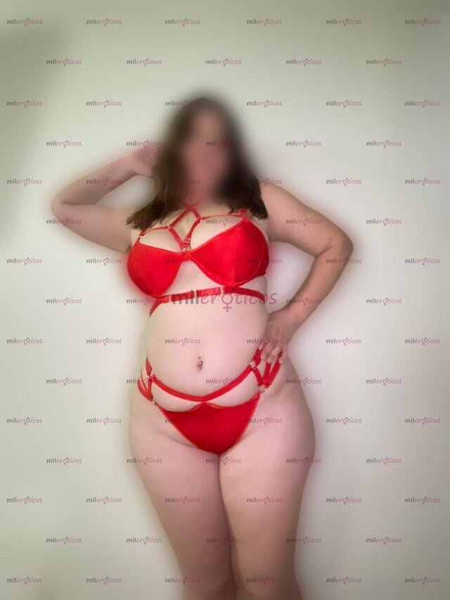 FOTOS DE SOY PAULINA LA QUE ESTABAS ESPERANDO PARA PASARLA BIEN !