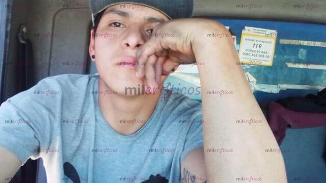 FOTOS DE HOLA SOY FERNANDO JOVEN DE 32 AÑOS Y 1.85 DE ALTURA DELGADO ATLÉTICO Y DOTADO