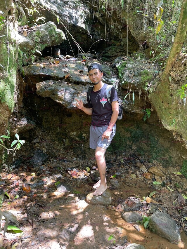 FOTOS DE HOLA SOY NOAH TENGO 27 AÑOS CHICO DISPUESTO A CUMPLIR TODAS TUS FANTASÍAS