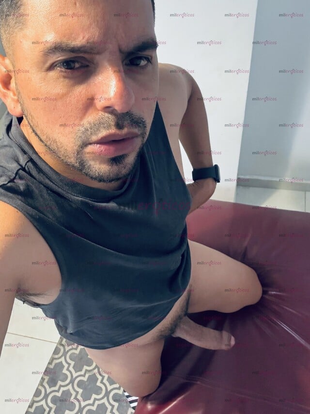 FOTOS DE TÚ MACHO DE CONFIANZA EL QUE TE CUMPLE TODA TUS FANTASÍAS SEXUALES Y FETICHES