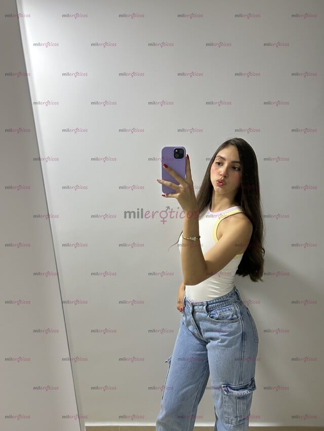 FOTOS DE HOLA MUCHO GUSTO MI NOMBRE ES LÍA TENGO 19 AÑOS Y ME GUSTARÍA COMPLACERTE