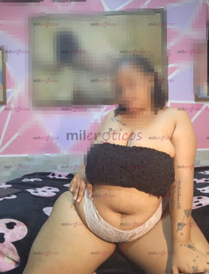 FOTOS DE HOLA SOY RIHANA UNA LINDA GORDITA TÍMIDA PERO CALIENTE CON GANAS DE JUGAR