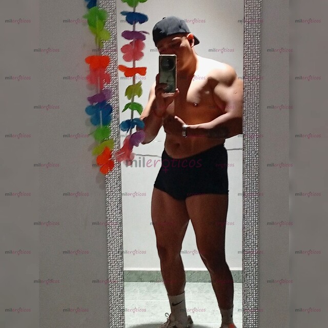 FOTOS DE CHARLY 400$ CHICO ENCANTADOR AMOR DISPONIBLE EN QUERETARO PARA TI