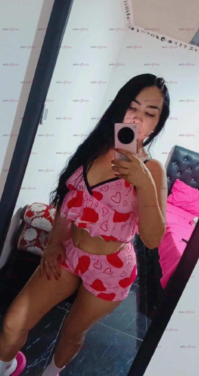 FOTOS DE HOLA SOY CAMILA UNA SCORT SUPER HERMOSA SIMPÁTICA Y SOBRE TODO COMPLACIENTE UN L