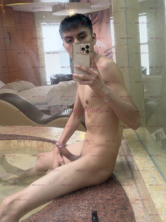 FOTOS DE MORRO TWINK CACHONDO DE REGRESO!