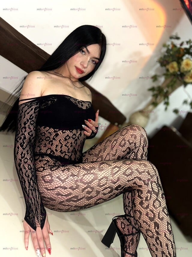FOTOS DE JIMENA PELINEGRA BLANCA CALIENTE SENSUAL SEXY MEDELLÍN DOMICILIO AMANECIDA LAURE
