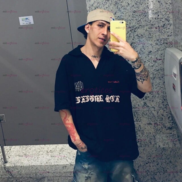 FOTOS DE DISPONIBLE CHICO JOVEN PARCHADO, DOTADO Y MORBOSO