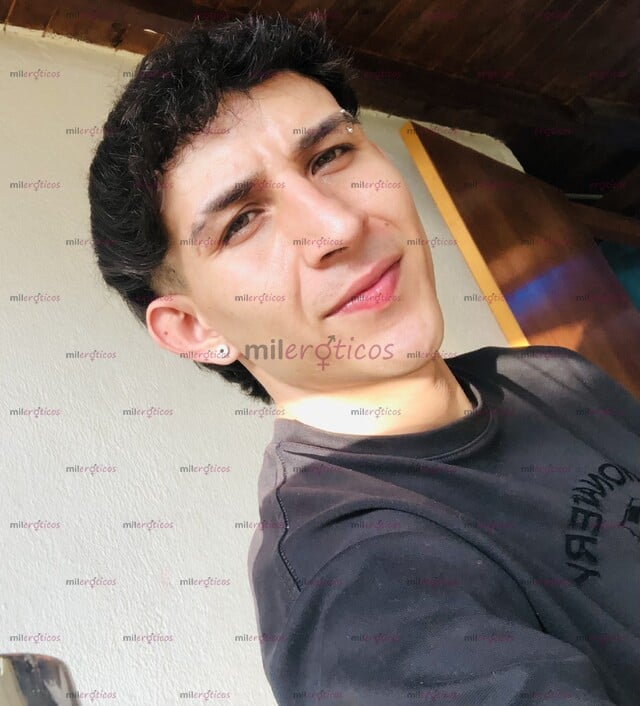 FOTOS DE DISPONIBLE CHICO JOVEN PARCHADO, DOTADO Y MORBOSO