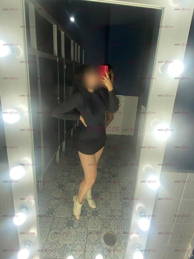 FOTOS DE SOY UNA CHICA RELAJADA , DIVERTIDA ,MUY ATREVIDA