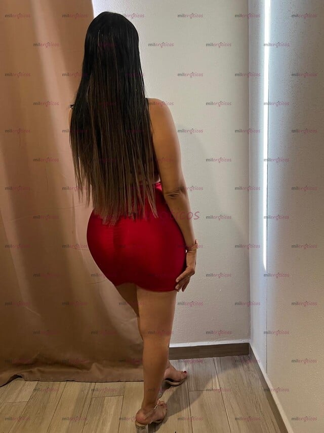 FOTOS DE ! DESEO SENTIR TUS BESOS POR TODO MI CUERPO, HACIÉNDOME TUYA COMPLETAMENTE EN LA