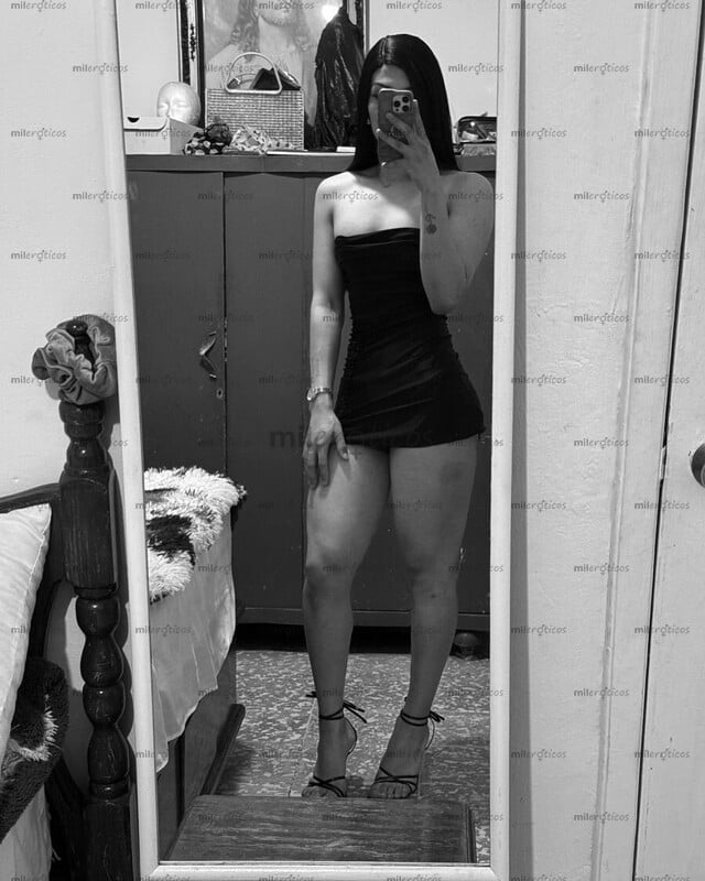FOTOS DE ATRACCIONES SIN REGLAS SOLO PLACER Y TAMBIÉN UNA CHICA MUY CACHONDA Y CALIENTE