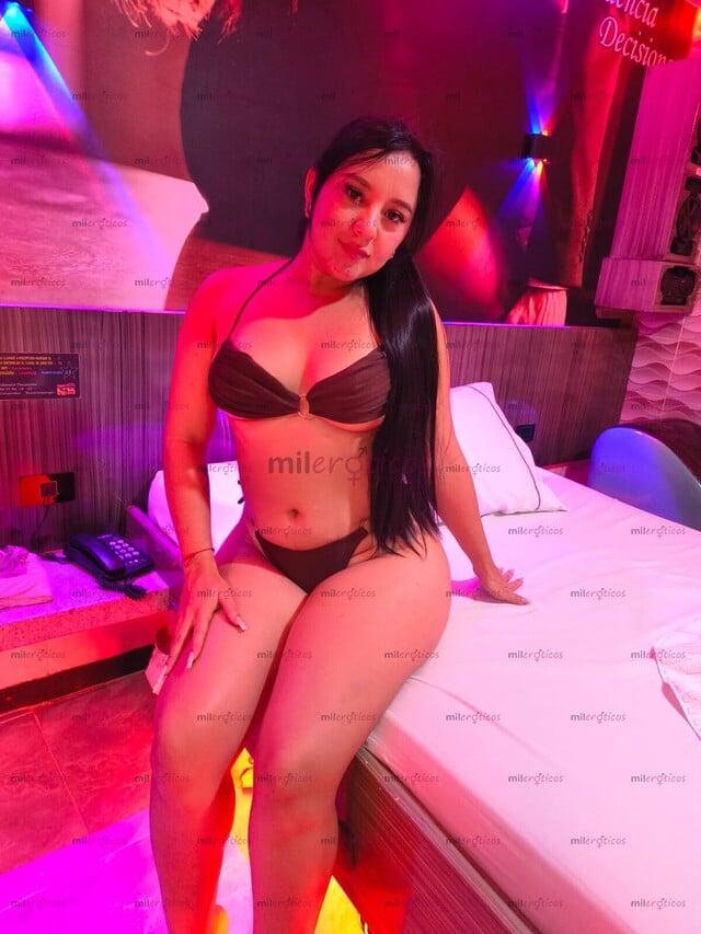 FOTOS DE LINDA PELI NEGRA CON RICO CULAZO DE INFARTO ESTOY NUEVA SOY FERNANDA