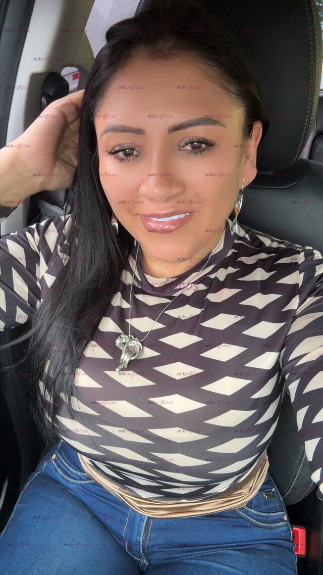 FOTOS DE COLOMBIANA RECIÉN LLEGADA A ESTA CIUDAD, ELEGANTE , SOFISTICADA Y SENSUAL