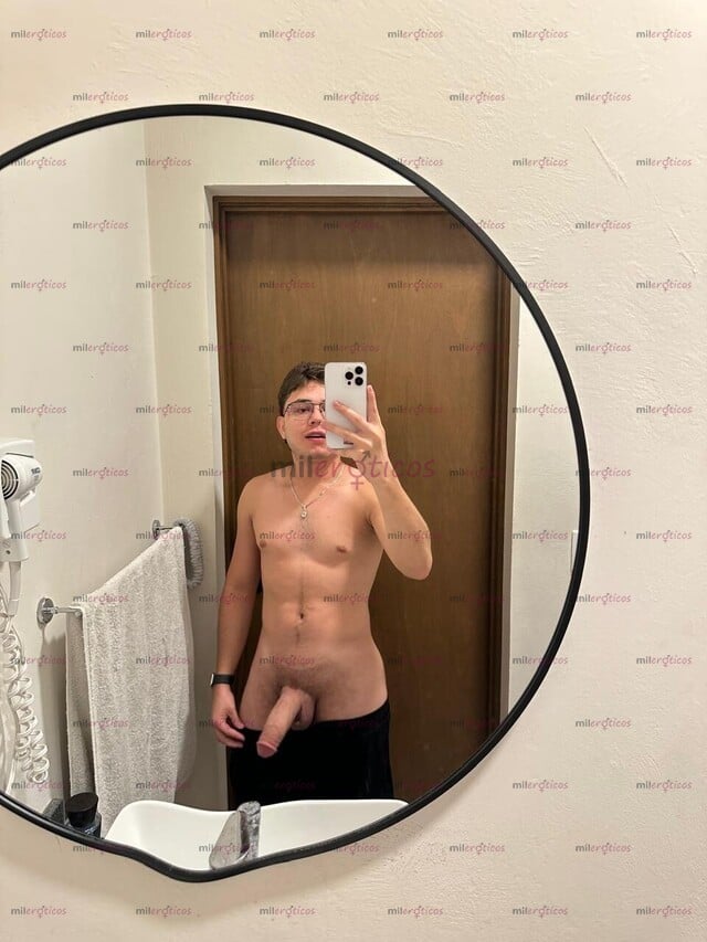 FOTOS DE PARCERO VERGON COLOMBIANO MUY ARRECHO CON GANAS DE ECHARTE TODA MI LECHITA