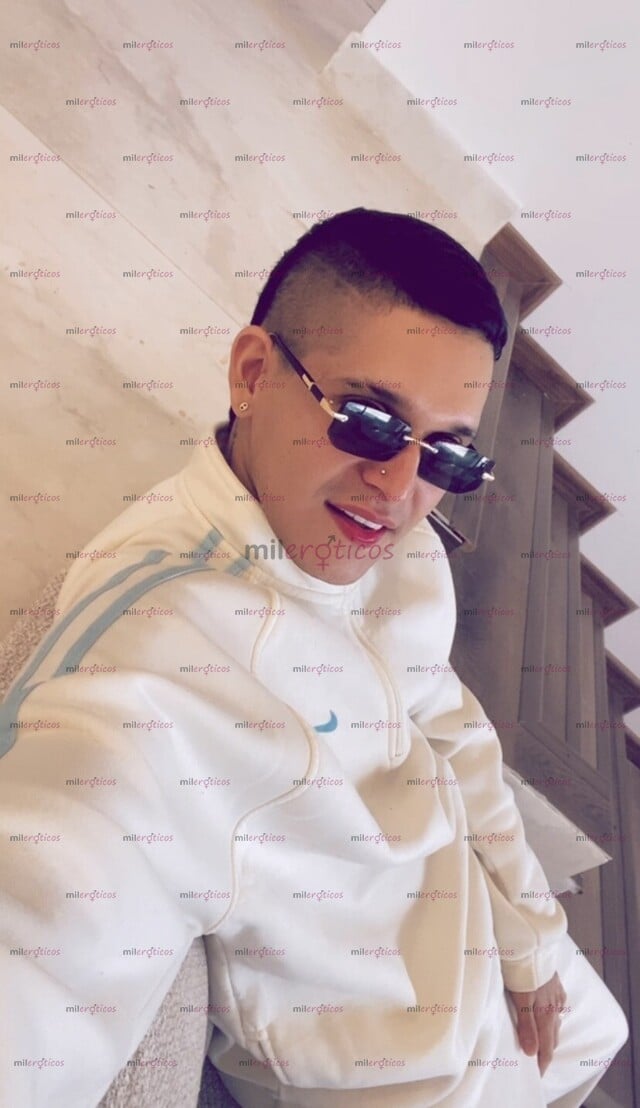 FOTOS DE JOVEN CALEÑO VERSATIL ARRECHO ÚLTIMOS DÍAS !!!