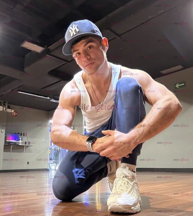 FOTOS DE EXCLUSIVO COLOMBIANO MACHO VERGON DOMINANTE FIESTERO