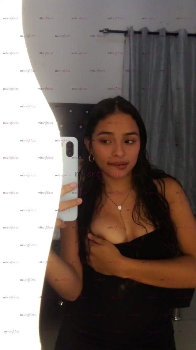 FOTOS DE MUJER HERMOSA DESDE 10K, NIÑA DE 18 AÑOS CON GANAS DE SACARTE LA LECHE