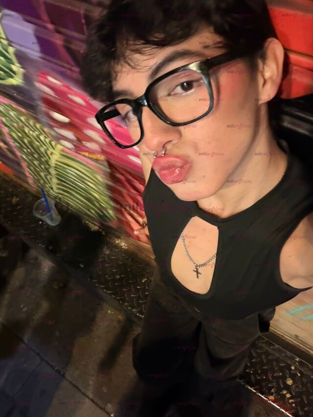 FOTOS DE CRIS, COMPAÑÍA SIN PRISAS, CONVERSACIÓN Y CONTENIDO PERSONALIZADO