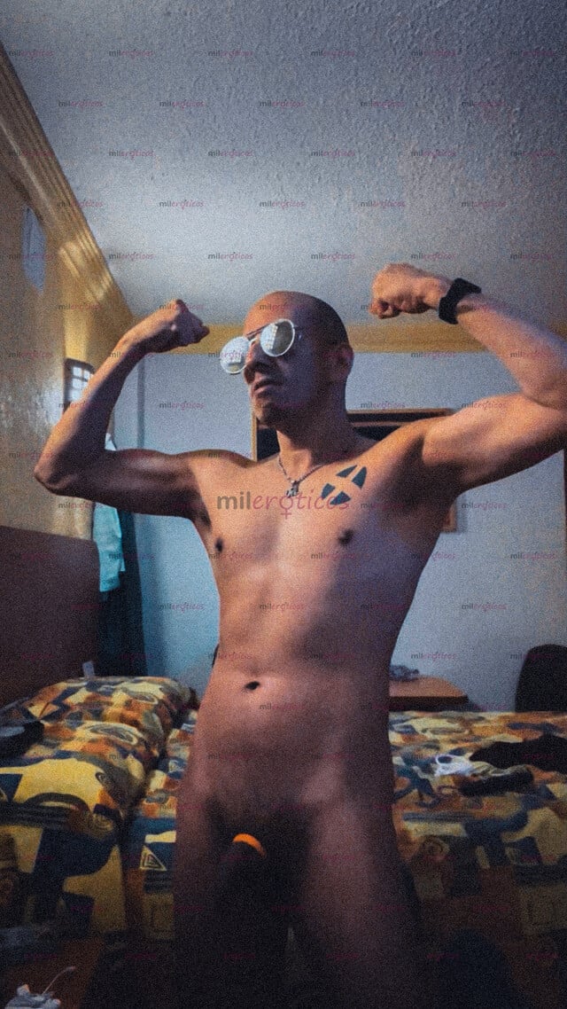 FOTOS DE PASIVO COMPLACIENTE, OBEDIENTE Y SUMISO. MI OBJETIVO ES ATENERTE A TI