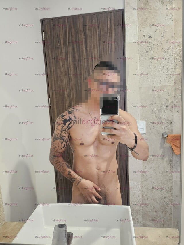 FOTOS DE CHICO CALIENTE, ALTO ESTANDAR, COLAGENO Y CON 20 CM