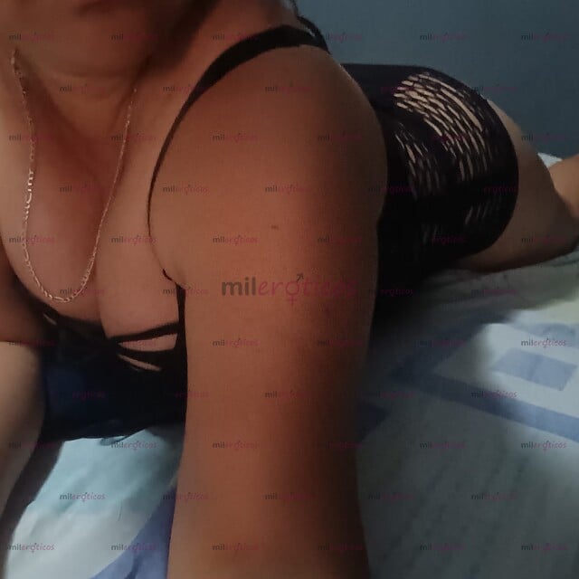 FOTOS DE PERLITA MORENITA DE FUEGO MUY CACHONDA Y COMASIENTE