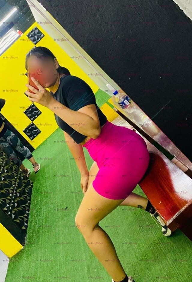 FOTOS DE JOVENCITA CANDENTE DISPONIBLE PARA COMPLACER PAPI