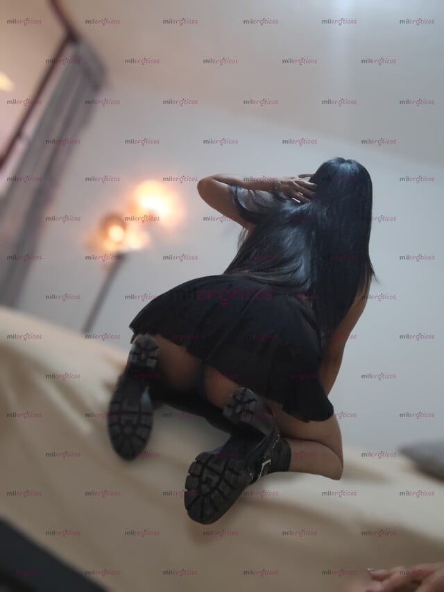 FOTOS DE DANNIS DESEO SIN FILTRO MORENA, CON TETAS ENORMES TETAS , MORBO PESADO